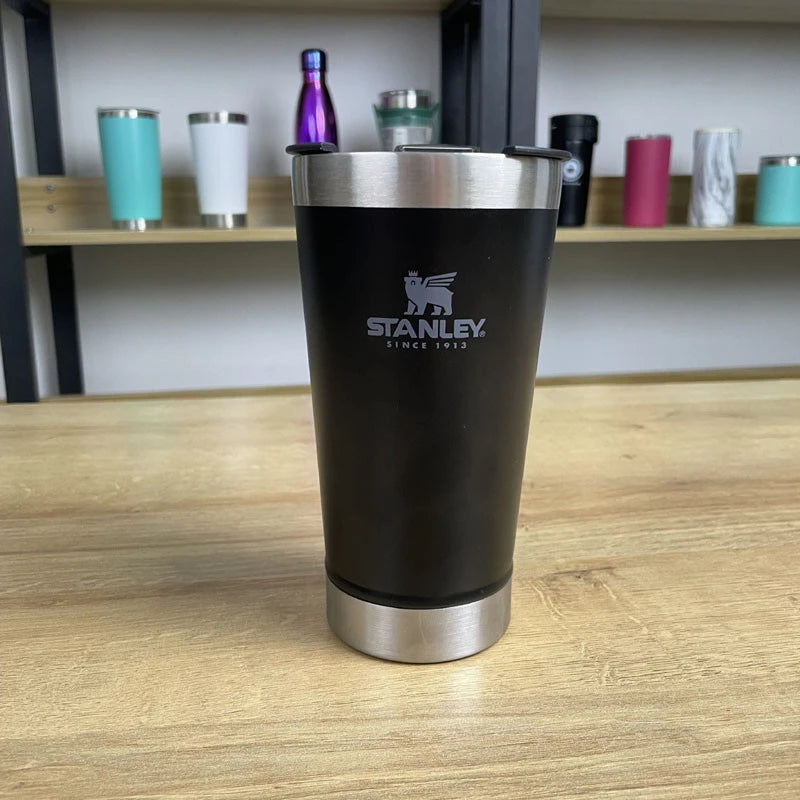 Copo Térmico De Cerveja Com Tampa Stanley Branco 710ml (24oZ)